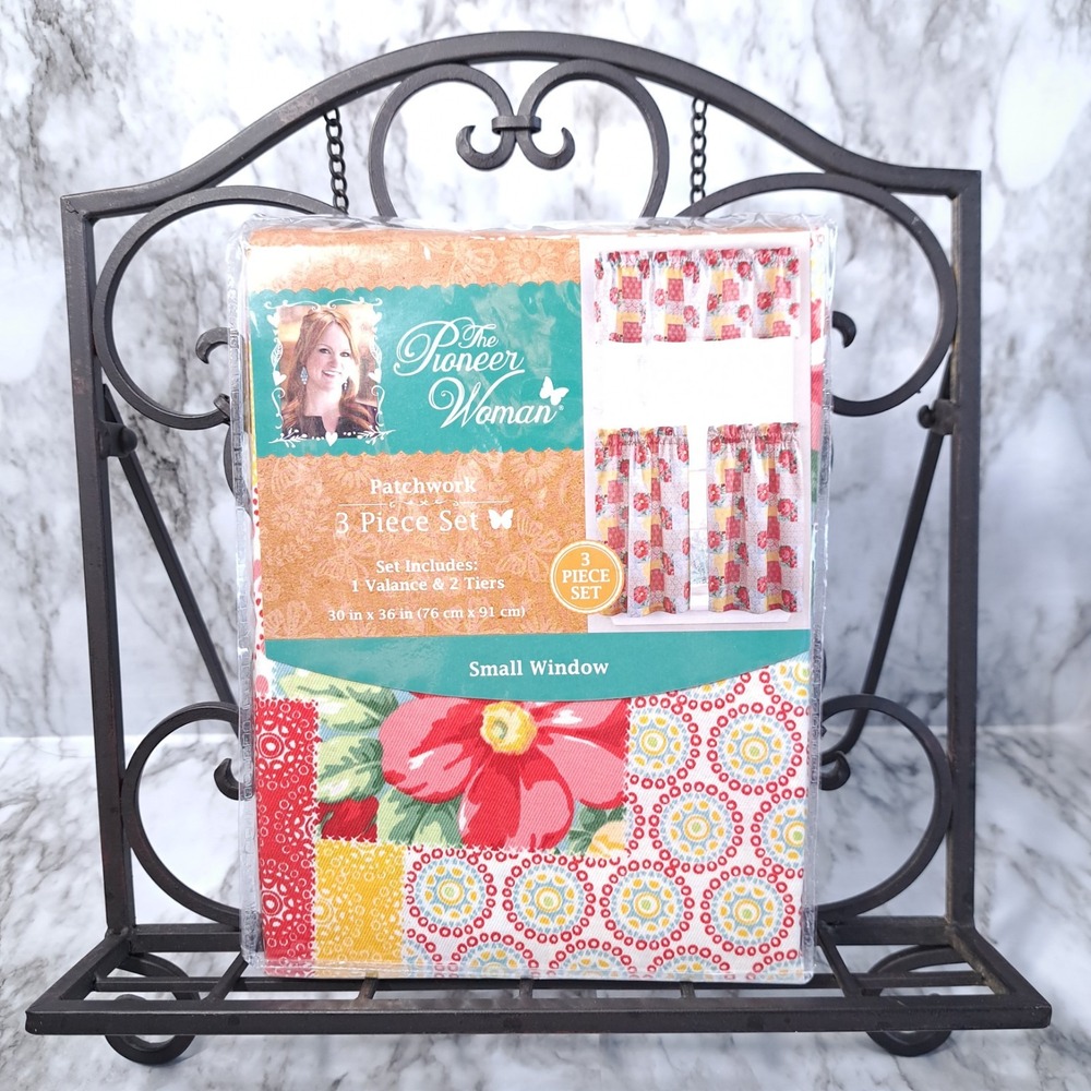 New The Pioneer Woman (3) Piece Patchwork Curtain Floral‎ 30" x 36" Valance Set